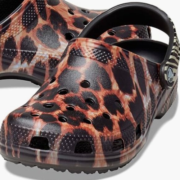 Crocs Classic Animal Remix - Size 10 Mens - Picture 1 of 10